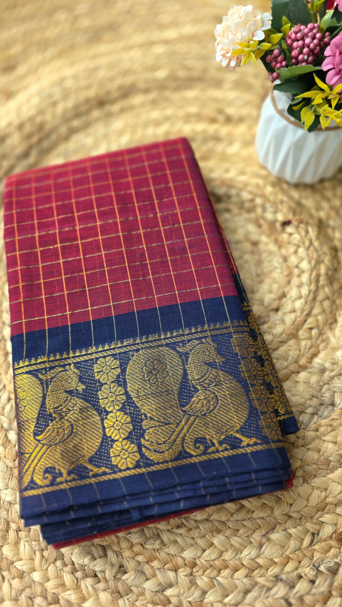 Maroon colour check kanchi cotton saree with dark blue border