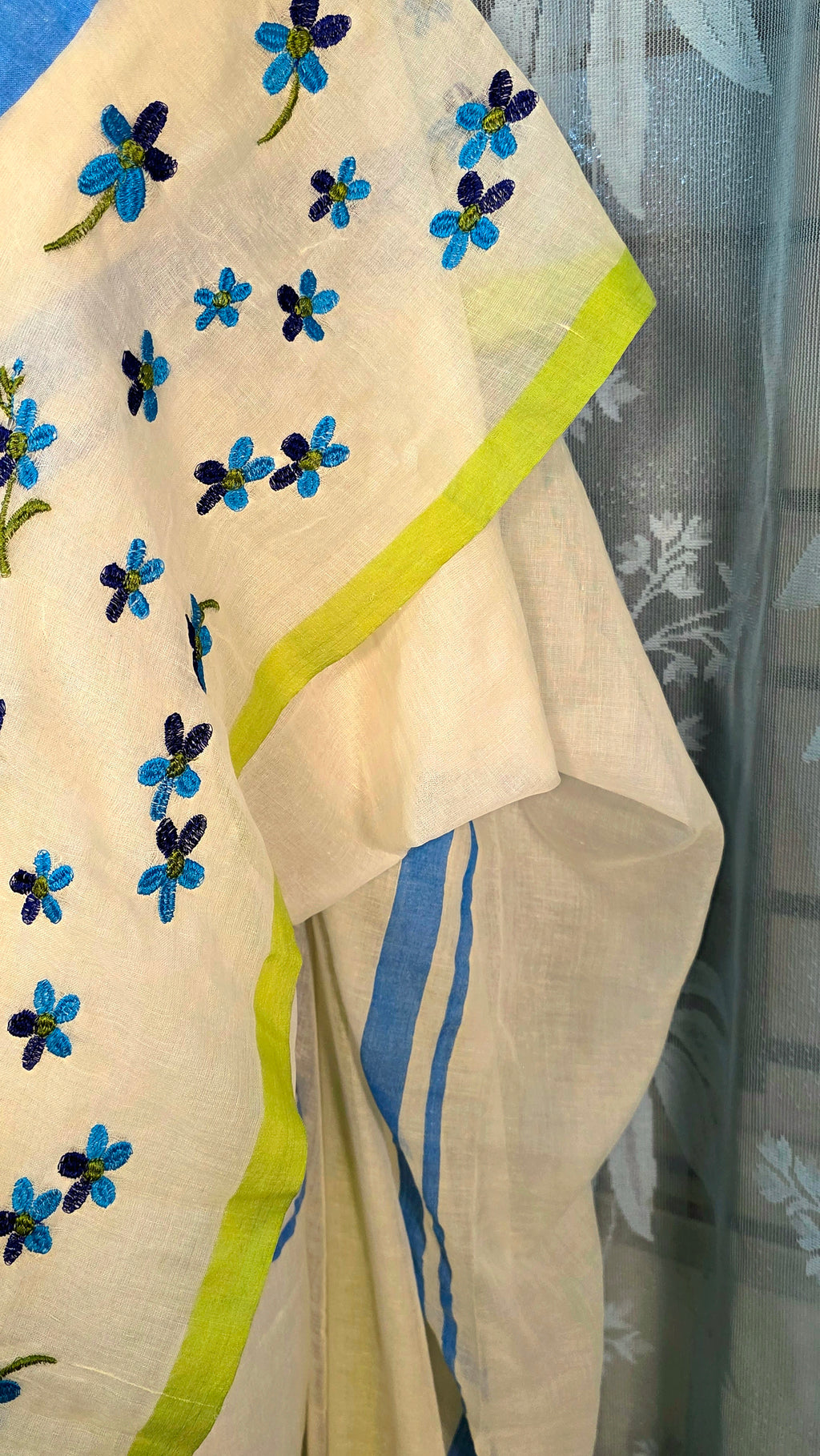Mulcotton saree with tussels