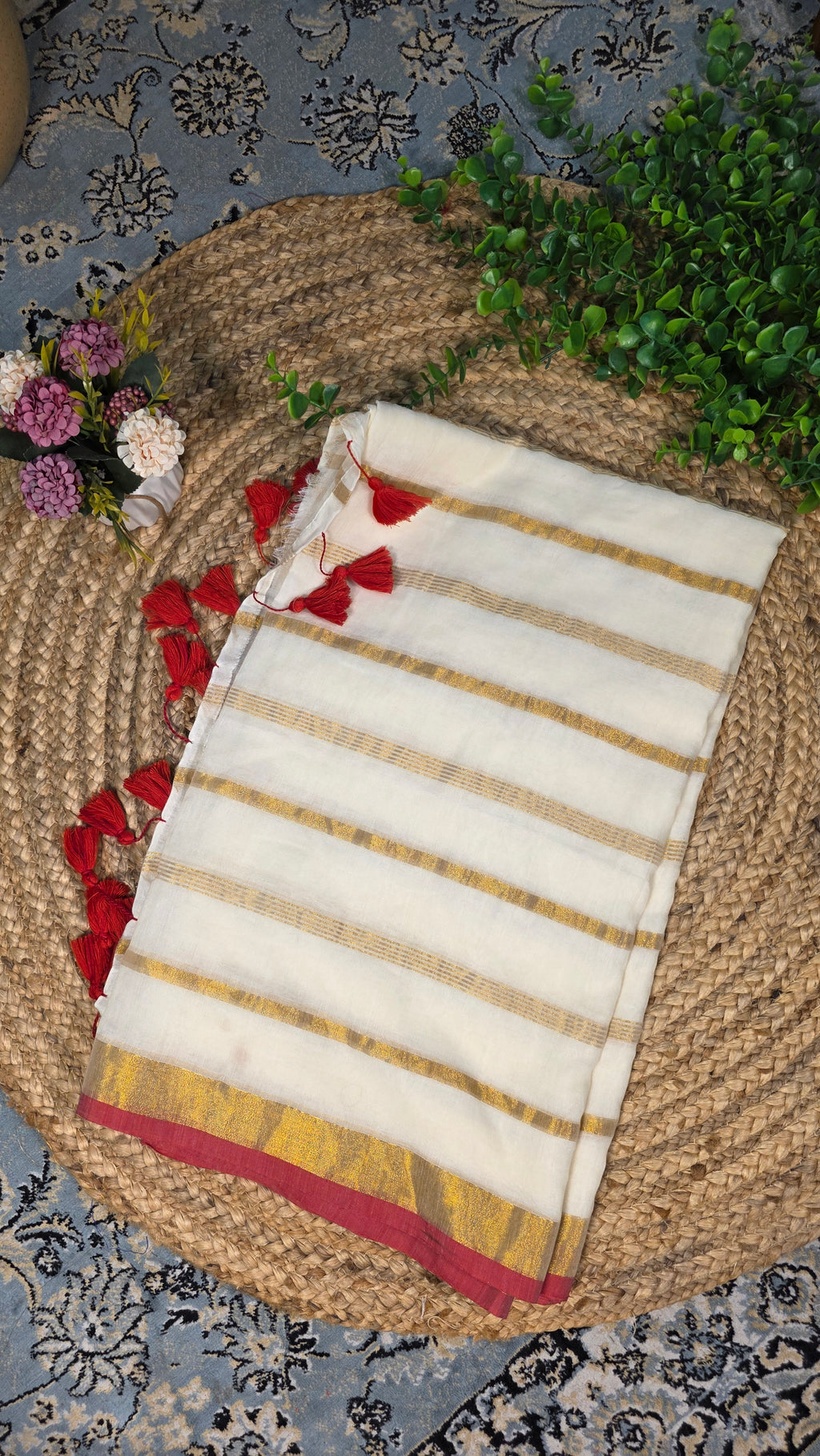 Mulcotton red border saree with tussels