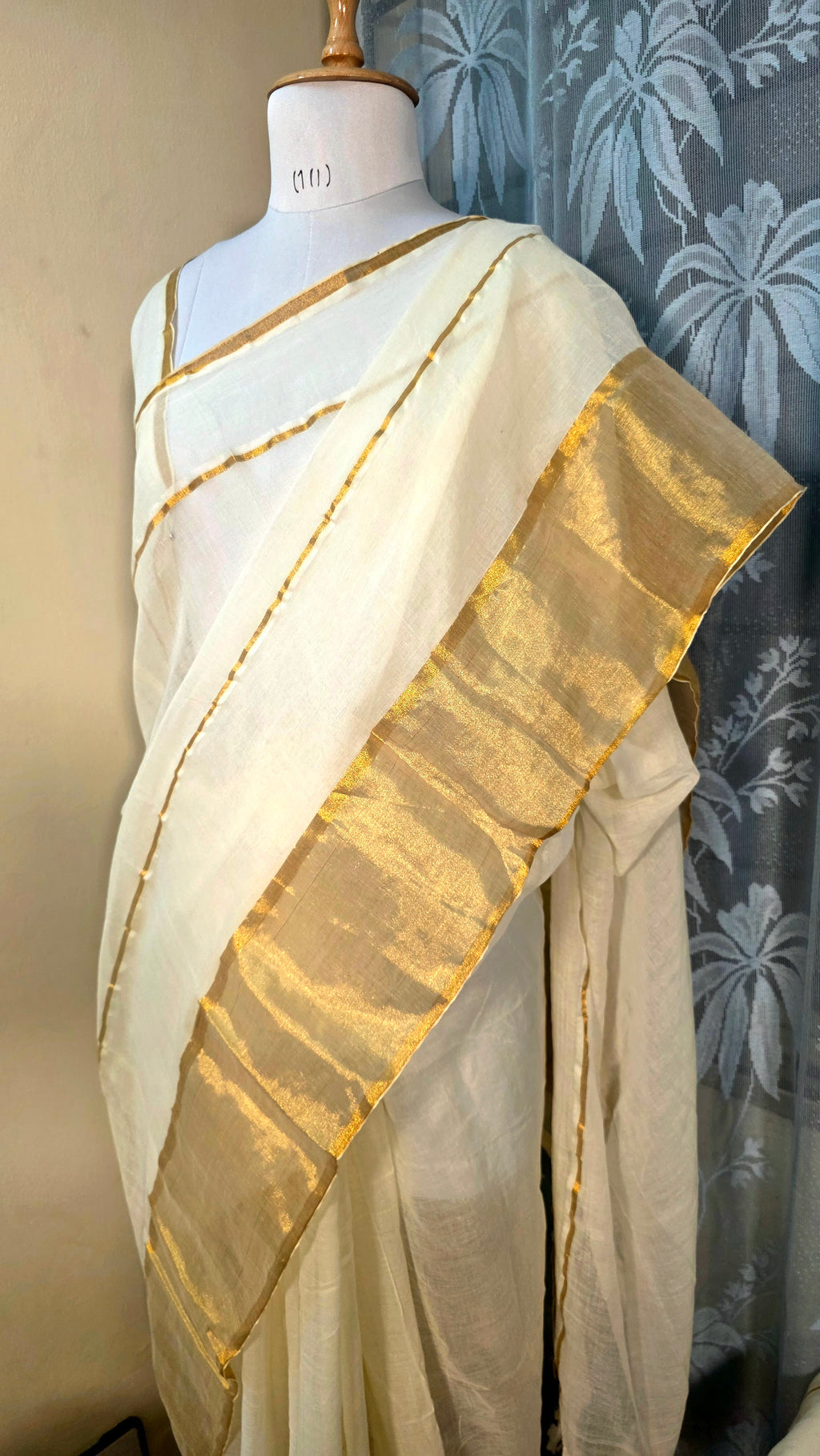 Mulcotton saree with tussels